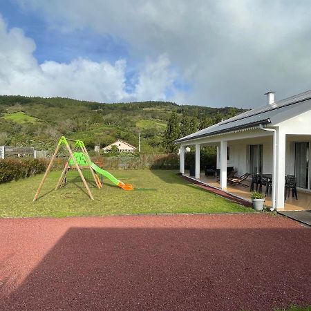 Villa Au Pied Du Volcan Le Tampon Exterior foto